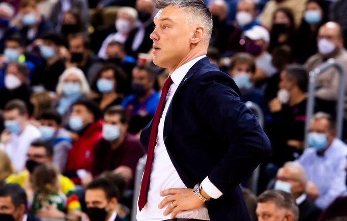 „Penktas kėlinys“ tamsoje: kiek pasitikėjimo kredito turi J.Zdovcas ir Š.Jasikevičiaus pasisakymas