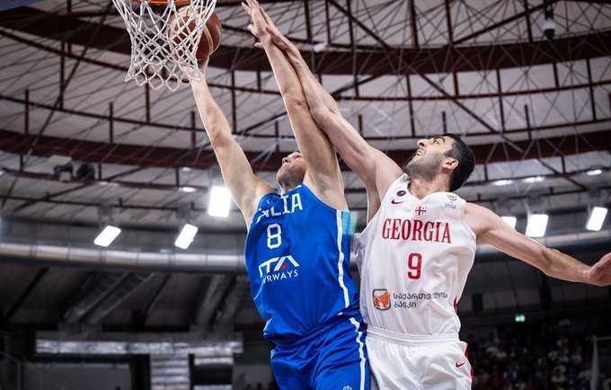 D.Gallinari iškrito ilgam (FIBA Europe nuotr.)