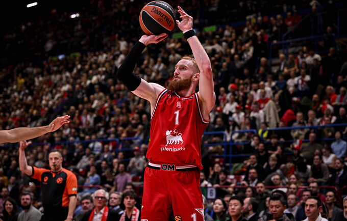 Milano komanda įveikė svečius (Scanpix nuotr.)