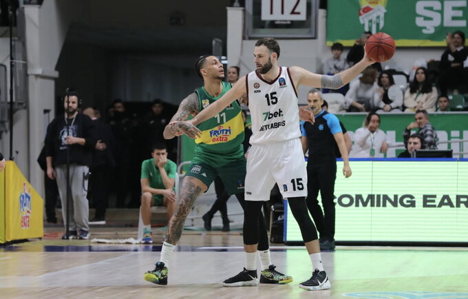 Panevėžio ekipa žengė koja kojon su varžovais (Euroleague.net)