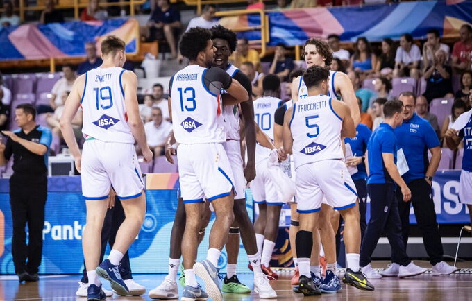 Italija tapo pirmąja U20 finalo dalyve (FIBA nuotr.)