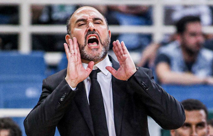 Ch.Mateo gali netekti savo darbo