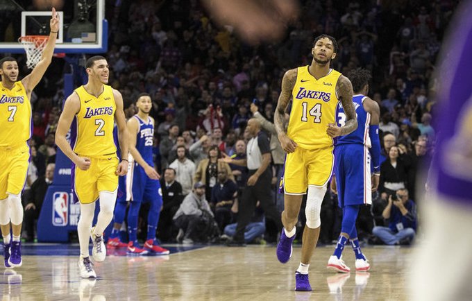 „Lakers“ jaunimas lemiamu metu sužaidė kaip iš natų (Scanpix nuotr.)