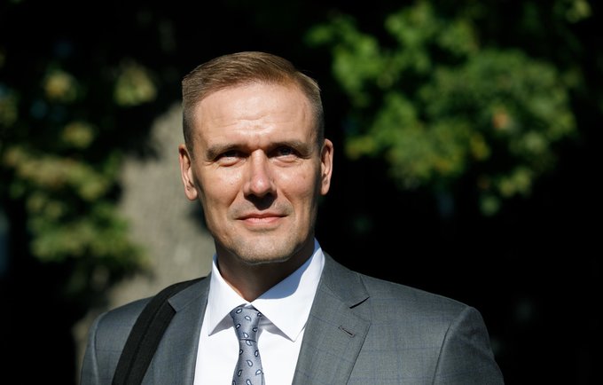 R.Javtokas tapo baldų gamybos įmonės direktoriumi (BNS nuotr.)