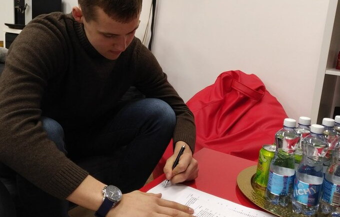 Jarumbauskas pasirašė ilgalaikę sutartį
