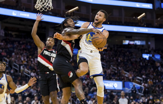 S.Curry sumetė 41 tašką (Scanpix nuotr.)
