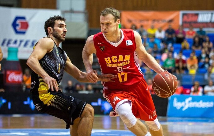 M.Pocius tritaškius šaudė pro šalį