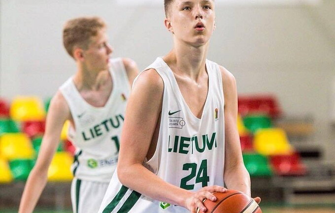 L.Gudavičius lieka tobulėti Lietuvoje