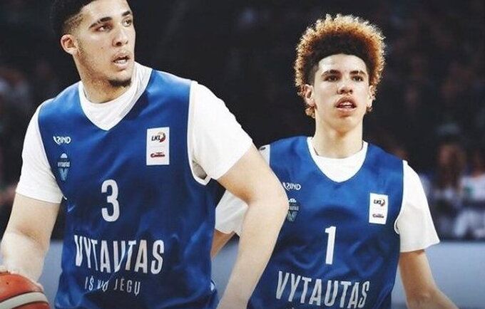 Ballų atvykimo proga auga bilietų kainos