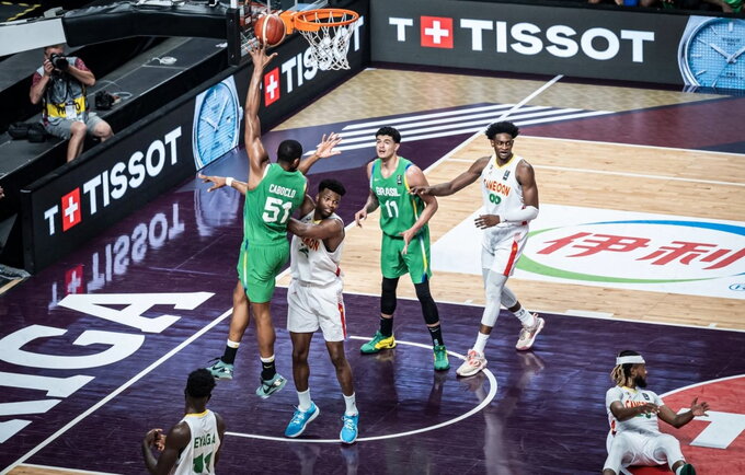Abi rinktinės keliauja toliau (FIBA nuotr.)