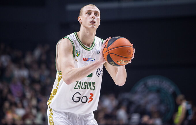 A.Smailagičius grįžo į aikštę (Foto: Rokas Lukoševičius)
