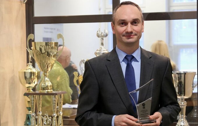 M.Balčiūnas gavo FIBA apdovanojimą (LSU nuotr.)