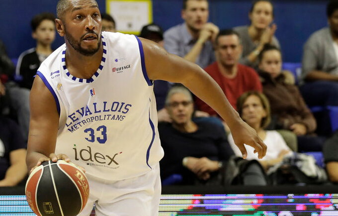 B.Diaw liks Paryžiuje (Scanpix nuotr.)