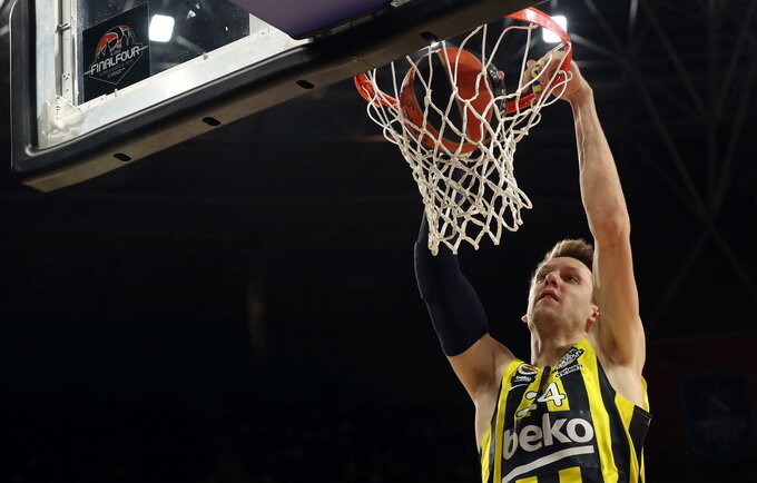 J.Vesely jau gali žaisti (Scanpix nuotr.)