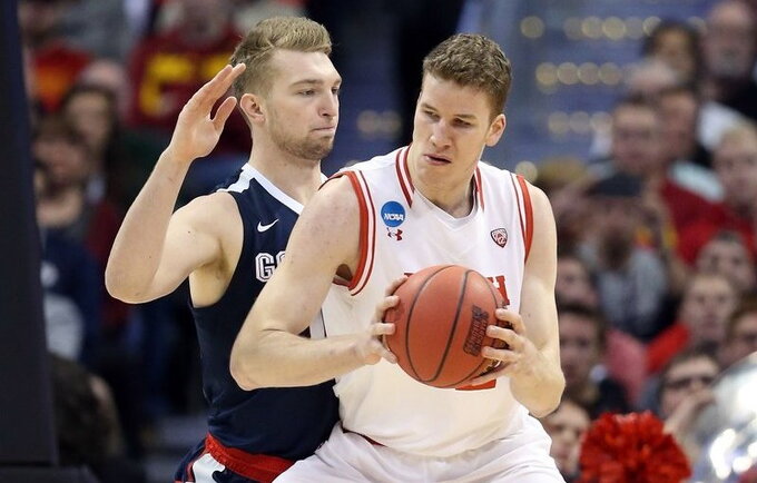 D.Sabonis sulaukė J.Poeltlo komplimentų (Scanpix nuotr.)