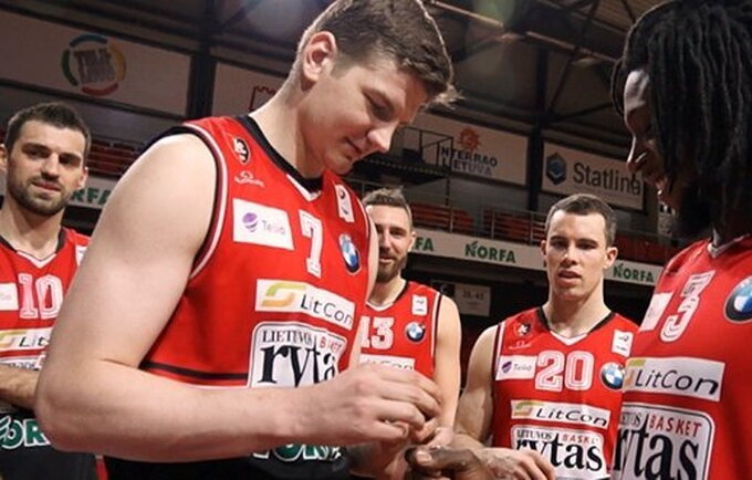 „Lietuvos ryto“ krepšininkai susigrūmė margučių varžytuvėse