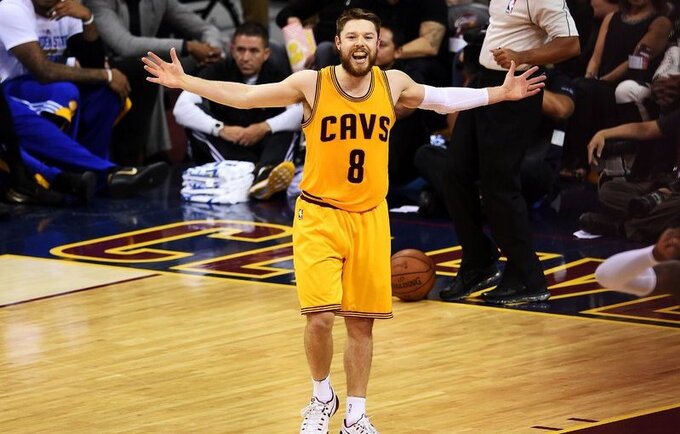 M.Dellavedova šiuo metu yra apribotasis laisvasis agentas (Scanpix nuotr.)