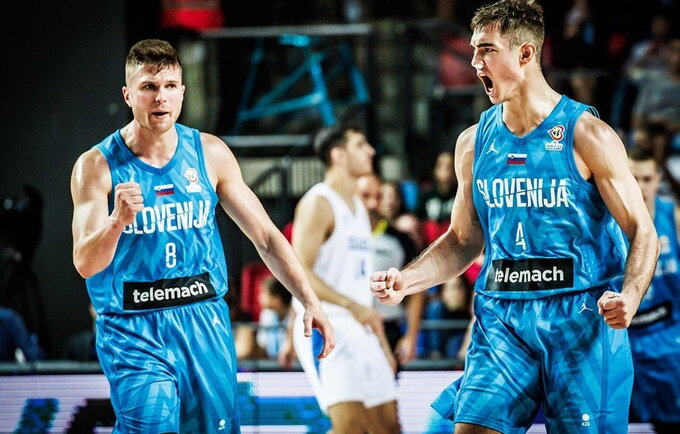 E.Muričius ir Ž.Samaras vedė slovėnus į priekį (FIBA nuotr.)