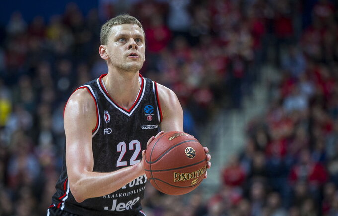 E.Bendžius pataikė šešis tritaškius (BNS nuotr.)