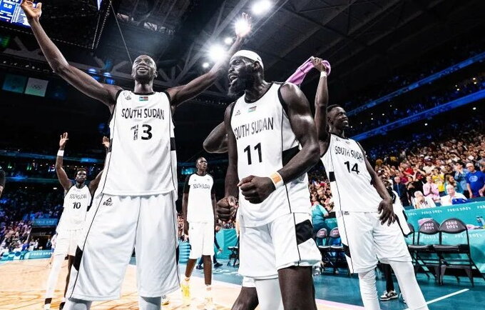 Pietų Sudanas švenčia (FIBA nuotr.)