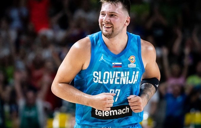 L.Dončičius keliavo ypatingu būdu (FIBA Europe nuotr.)
