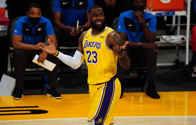 NBA neužkibo ant L.Jameso kabliuko (Scanpix nuotr.)