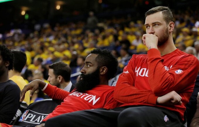 D.Motiejūnas norėjo žaisti rinktinėje, bet neaiškumas dėl NBA to neleido padaryti (Scanpix nuotr.)