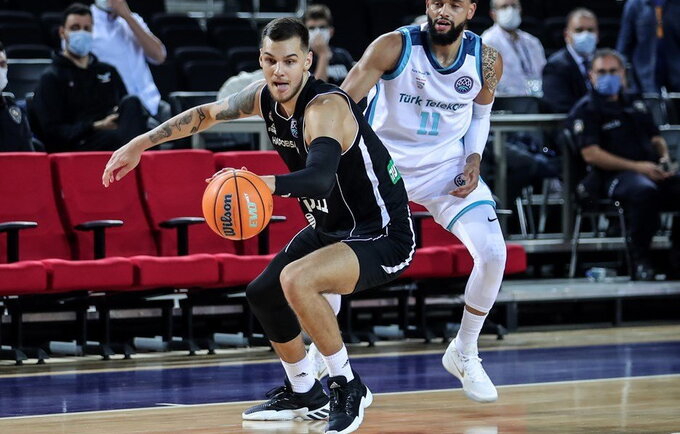 D.Sirvydis keliasi į NBA (FIBA nuotr.)