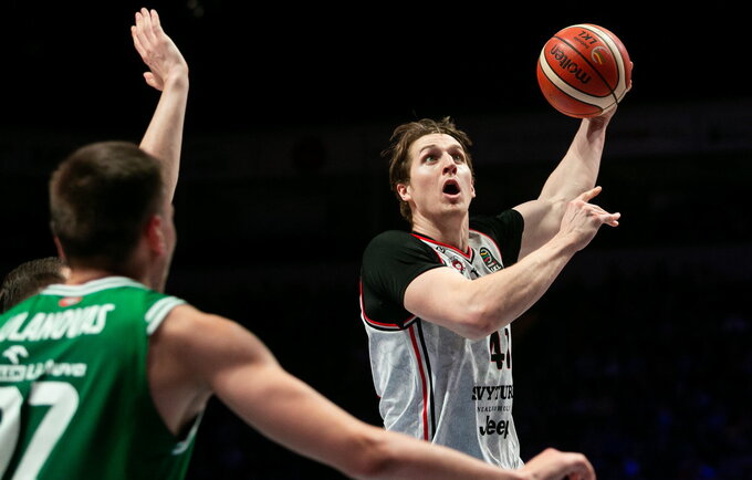 C.Bairstow grįžo į Australiją (BNS nuotr.)