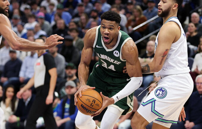 G.Antetokounmpo uždirbo net 21 baudos metimą (Scanpix nuotr.)