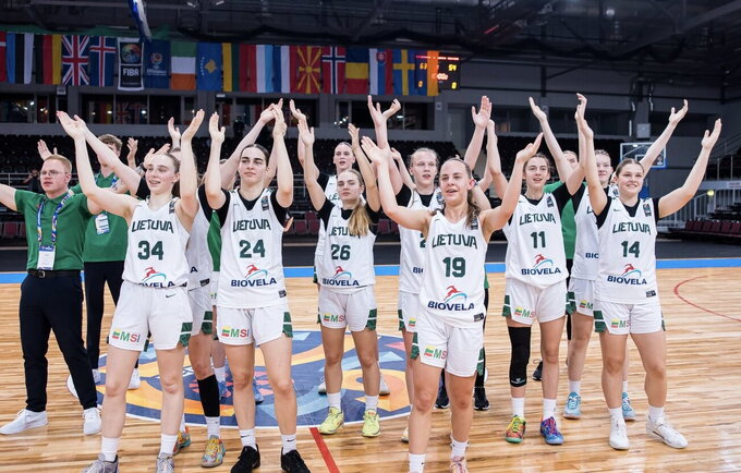 Merginos kovos dėl medalių (FIBA Europe nuotr.)