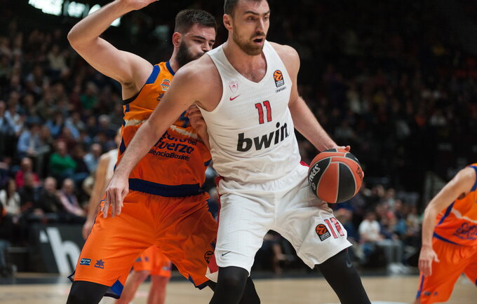 N.Milutinovas susižeidė čiurną (Scanpix nuotr.)