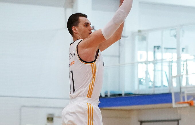 M.Hezonja taškai pergalingais nevirto