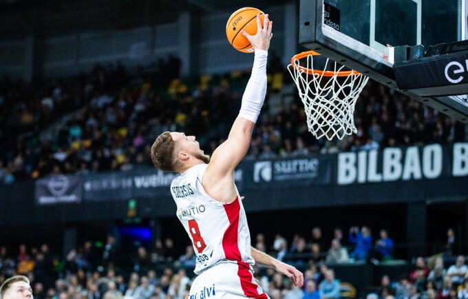 T.Sedekerskis pelnė 4 taškus