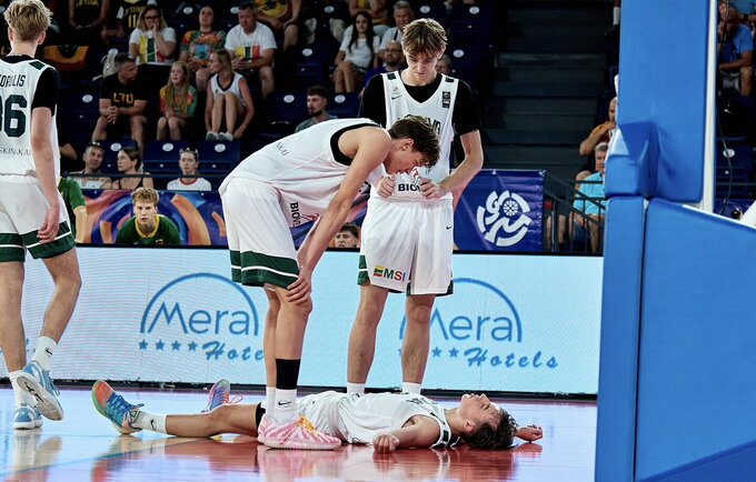 Lietuviai siekia medalio (FIBA nuotr.)