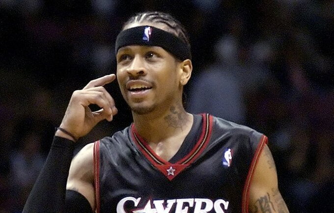 Prieš keturiolika metų A.Iversonas tapo naudingiausiu NBA žaidėju (Scanpix)