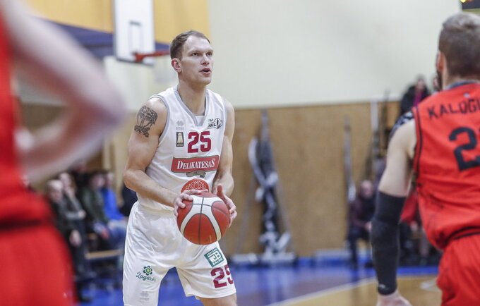 P.Gaidys keliasi į Šilutę (Gintaro Šiupario nuotr.)