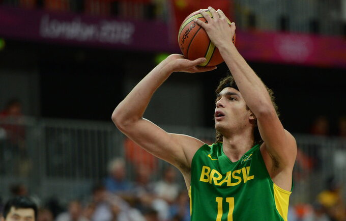 A.Varejao dvitaškis išgelbėjo Brazilijos rinktinę (Scanpix)