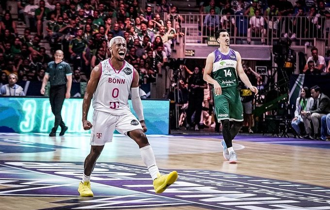 T.J.Shortsas buvo vedlys savo komandoje (FIBA Europe nuotr.)