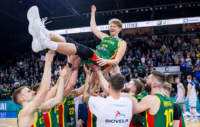 M.Kuzminskas žaidė paskutinį savo mačą rinktinėje (Foto: Rokas Lukoševičius)