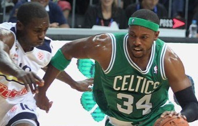 Turkai pamokė NBA grandus (Scanpix nuotr.)