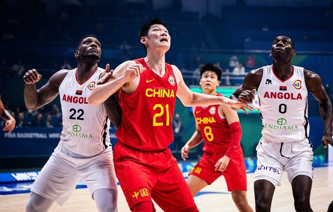 J.Hu gausiai rinko taškus (FIBA nuotr.)