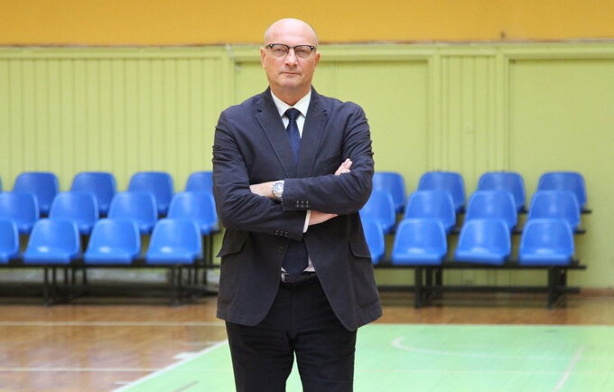 R.Butautas imasi akademinės veiklos (Organizatorių nuotr.)