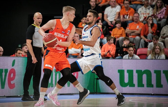 K.Van der Vuurstas žaidė rezultatyviai (FIBA nuotr.)