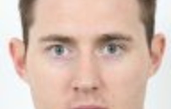 Baynes Aron 12