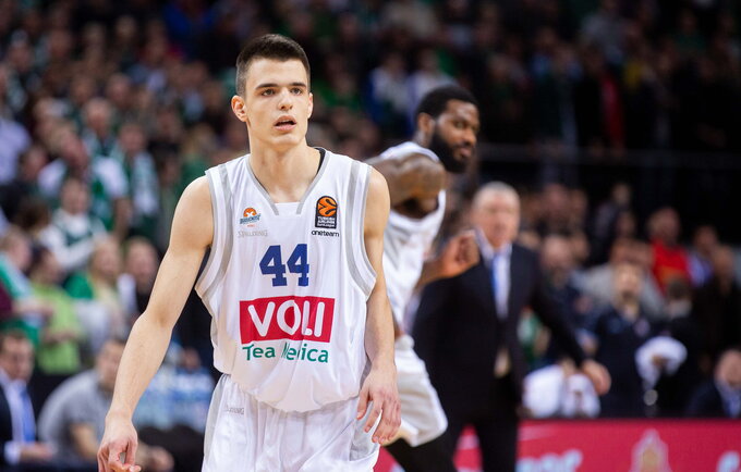 F.Žugičius debiutavo Eurolygoje (BNS nuotr.)