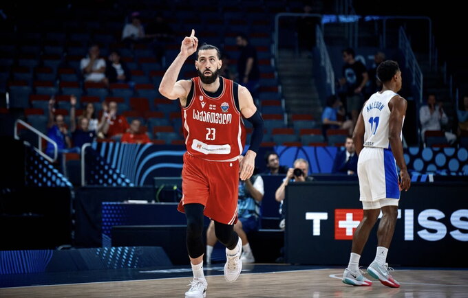 T.Shengelia papildys piniginę premija (FIBA nuotr.)