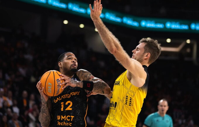 Stambulo komanda laimėjo (FIBA Europe nuotr.)