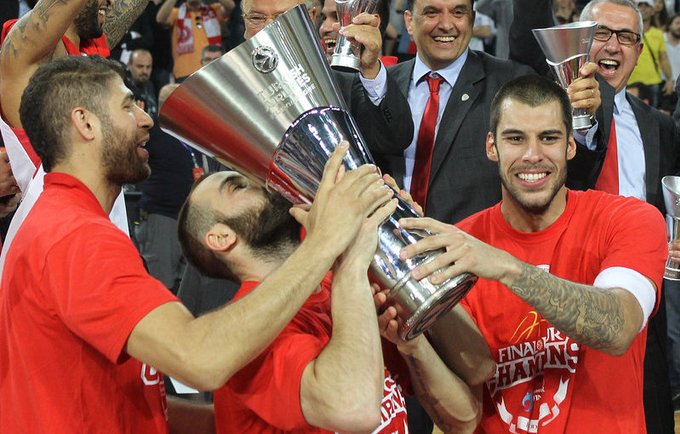 2012 metais „Olympiacos“ triumfavo nukaudama J.Kazlausko treniruotą CSKA (Scanpix nuotr.)