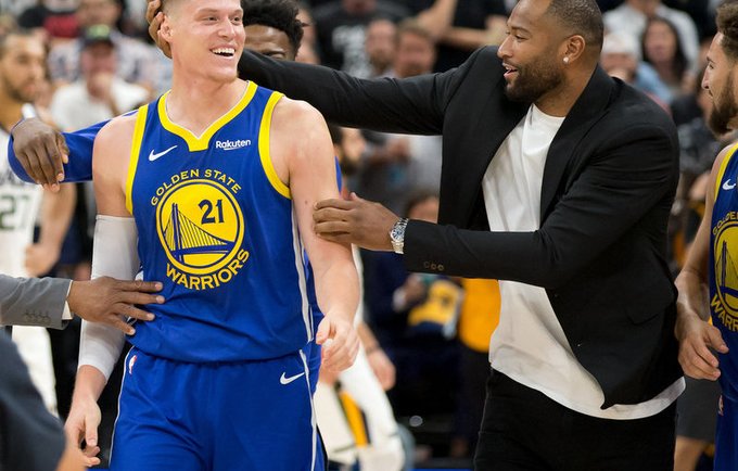 J.Jerebko išplėšė pergalę savo komandai (Scanpix nuotr.)